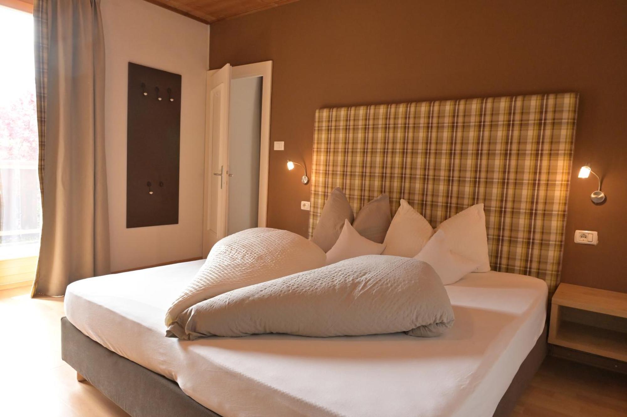 Alpenresidenz Maria Hotel Silandro Exterior photo