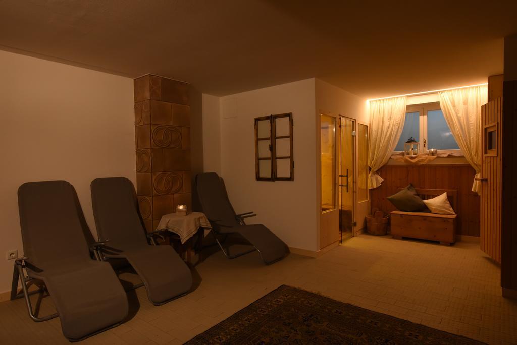 Alpenresidenz Maria Hotel Silandro Exterior photo